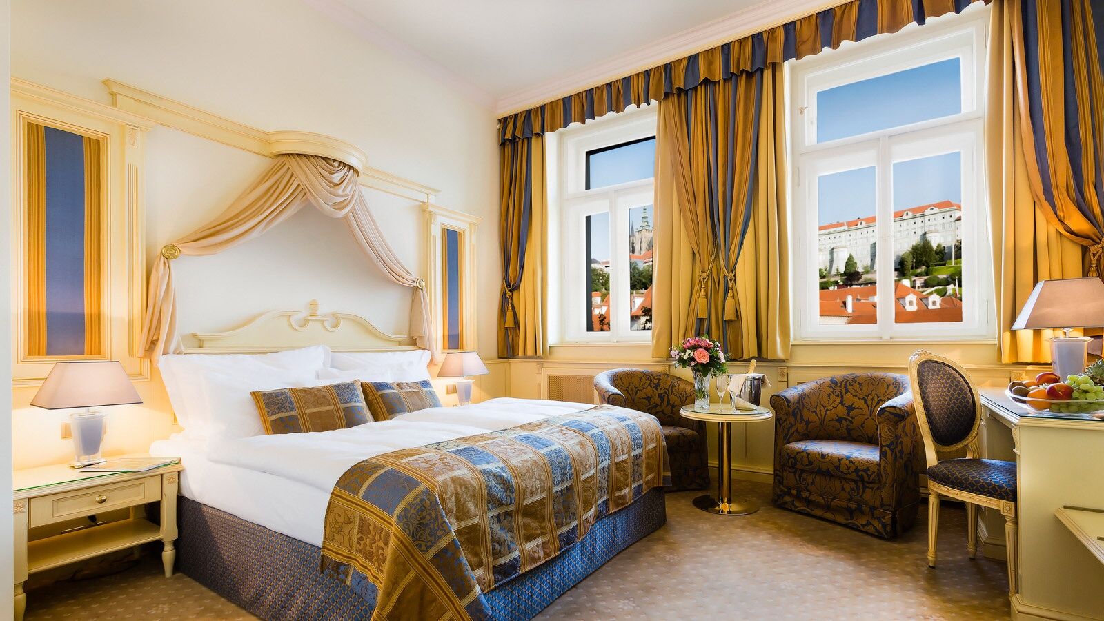 فندق براغفي  فندق لاكشري فاميلي رويال بالاس الغرفة الصورة